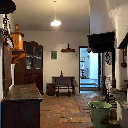Willa Casa Nel Centro Storico Di Borno Zewnętrze zdjęcie