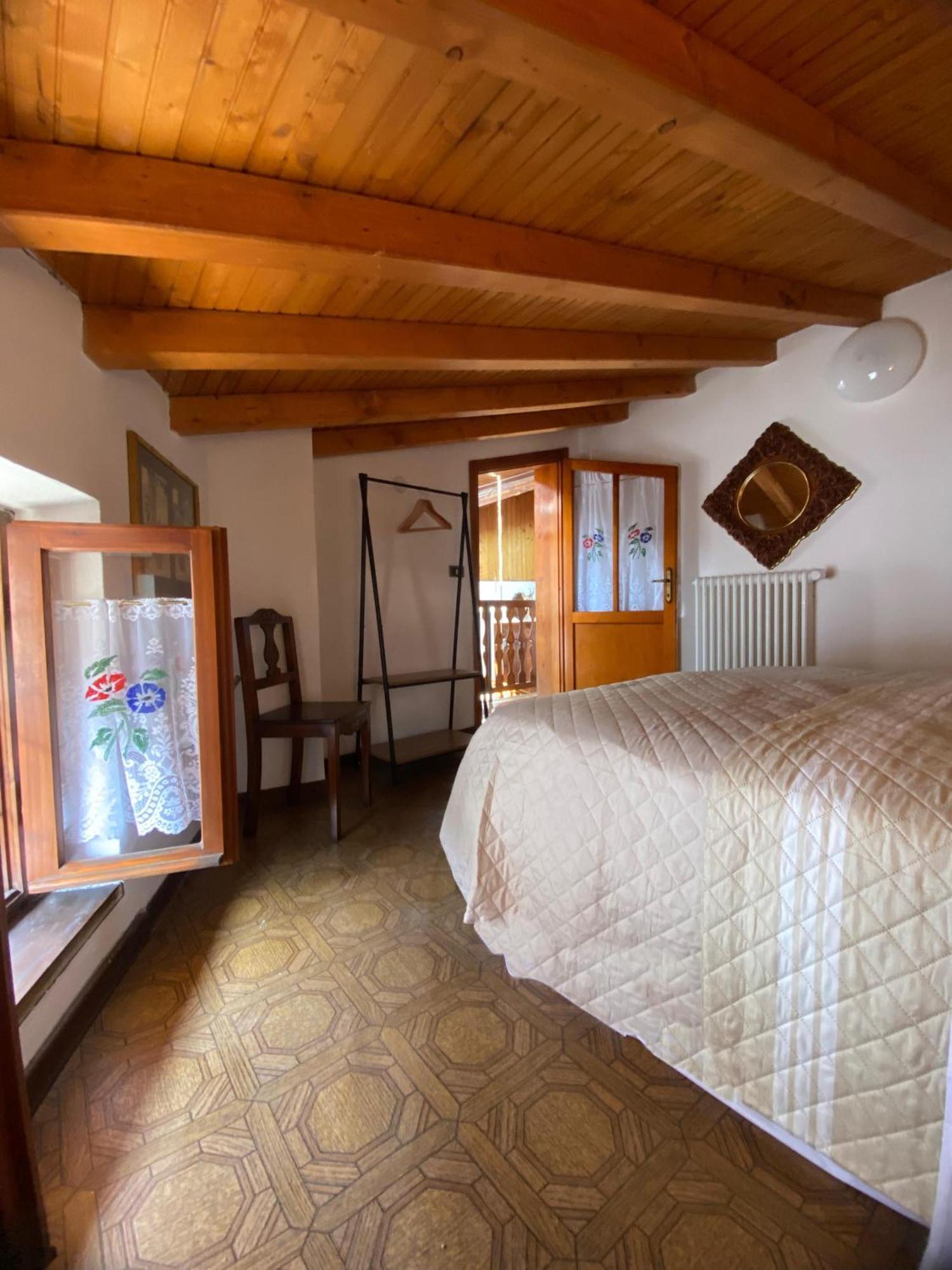 Willa Casa Nel Centro Storico Di Borno Zewnętrze zdjęcie